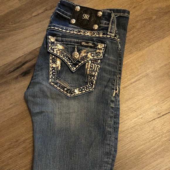 Miss me jeans and one pair of American eagle jeans - Picture 2 of 6